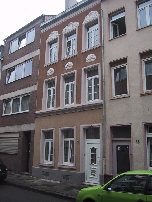 Ferienwohnung Köln-Altstadt-Nord room 1